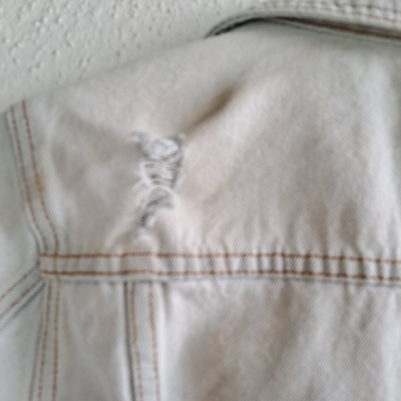 😁mono b Distressed Jean Jacket - Picture 5 of 9